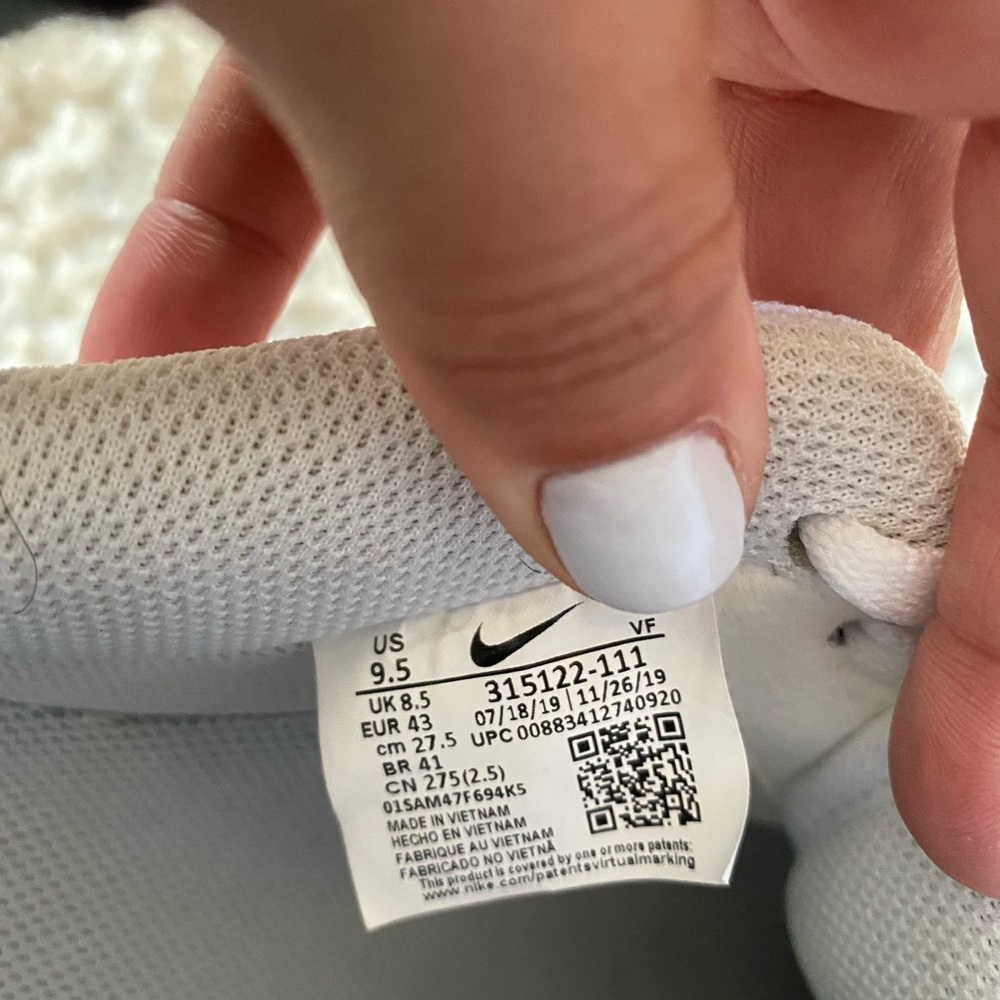 AF1 - Picture 8 of 9